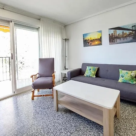 2 Bedroom Cozy In Оропеса-дель-Мар